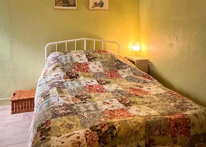 Logis Decaens Apartment *